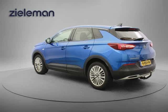 Opel Grandland X (2020) thumbnail 3