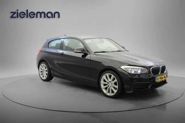 BMW 1-Serie (2016) thumbnail 1