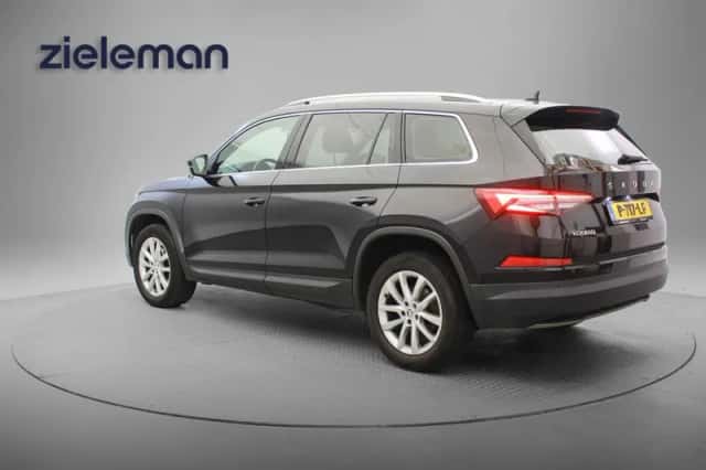 Škoda Kodiaq (2022) thumbnail 3