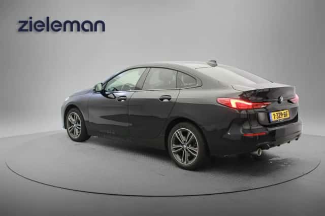 BMW 2-Serie (2023) thumbnail 3
