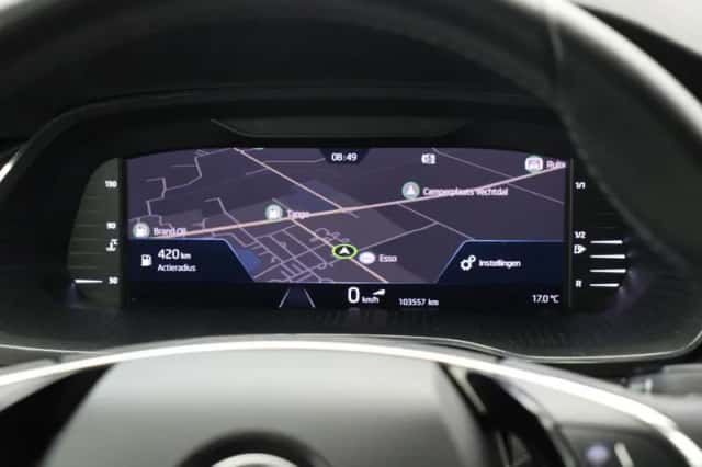 Škoda Octavia (2022) thumbnail 5