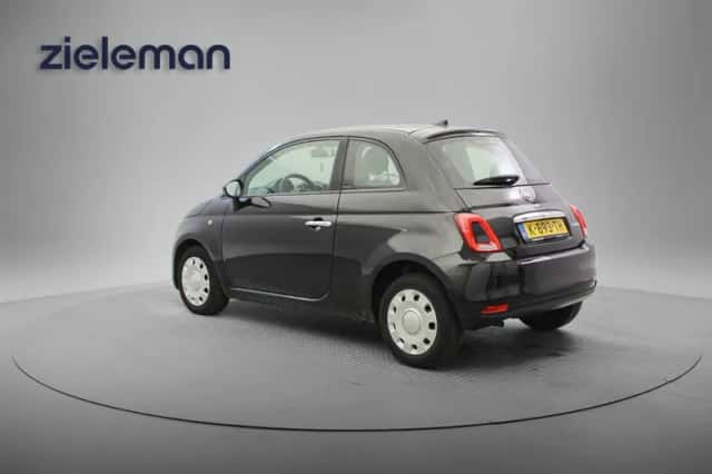 Fiat 500 (2021) thumbnail 3