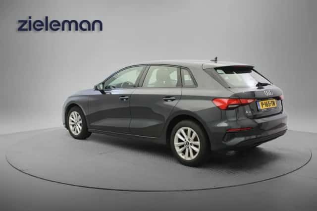 Audi A3 (2022) thumbnail 3