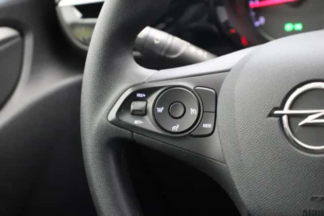 Opel Corsa (2021) thumbnail 5