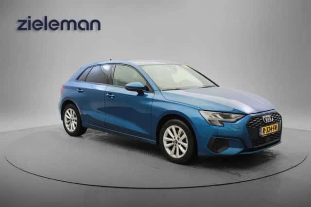 Audi A3 (2022) thumbnail 1