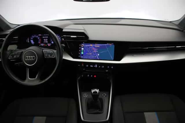Audi A3 (2022) thumbnail 2
