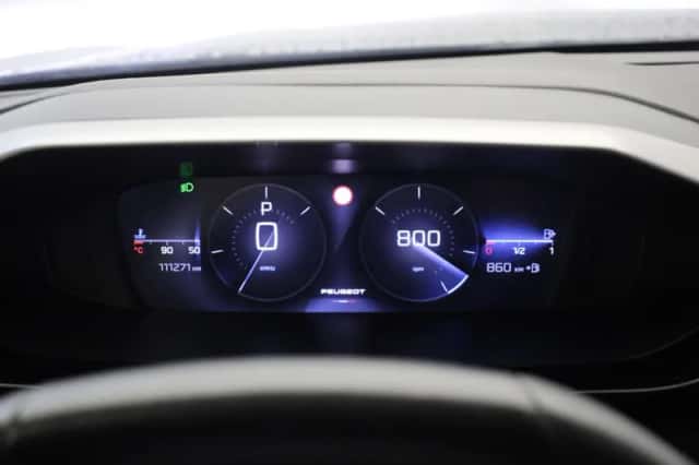 Peugeot 308 (2022) thumbnail 5