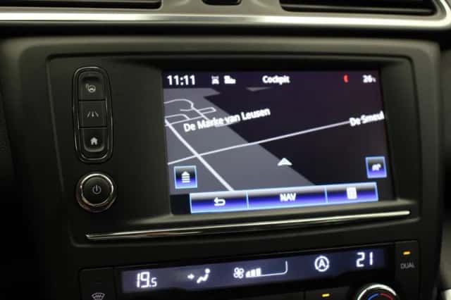 Renault Kadjar (2016) thumbnail 5