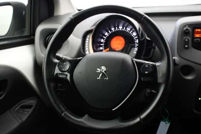 Peugeot 108 (2020) thumbnail 6