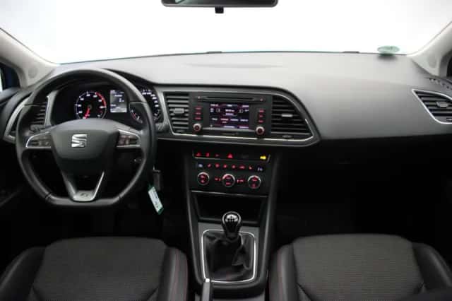 SEAT Leon (2014) thumbnail 2