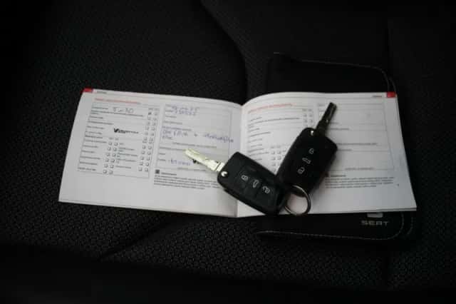 SEAT Leon (2014) thumbnail 6