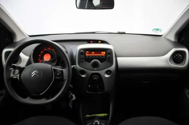 Citroën C1 (2015) thumbnail 2