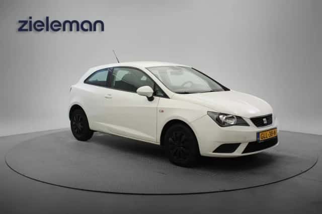 SEAT Ibiza (2013) thumbnail 1