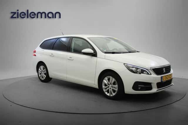 Peugeot 308 (2021) thumbnail 1
