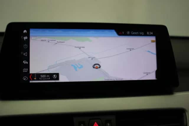 BMW X1 (2021) thumbnail 6