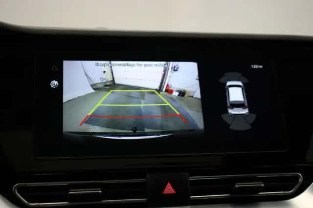 Kia Niro (2021) thumbnail 6