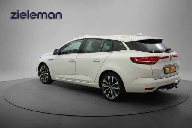 Renault Mégane (2021) thumbnail 3