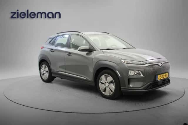 Hyundai Kona Electric (2020) thumbnail 1