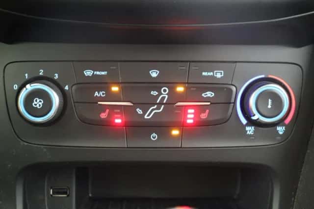 Ford Focus (2018) thumbnail 6