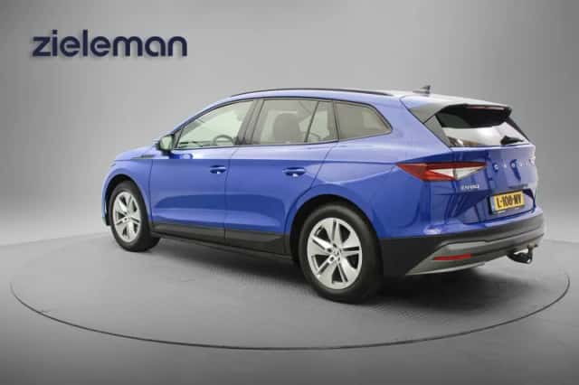 Škoda Enyaq (2021) thumbnail 4