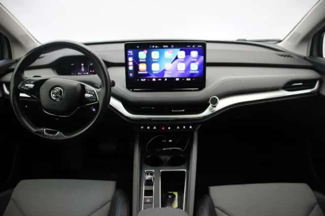 Škoda Enyaq (2022) thumbnail 2