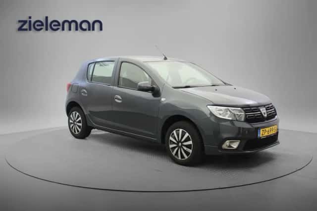 Dacia Sandero (2019) thumbnail 1