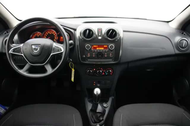 Dacia Sandero (2019) thumbnail 2
