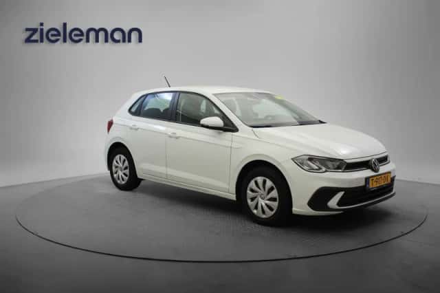 Volkswagen Polo (2023) thumbnail 1