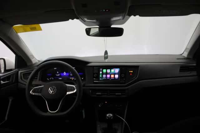 Volkswagen Polo (2023) thumbnail 2