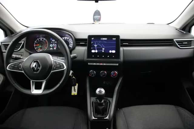 Renault Clio (2021) thumbnail 2