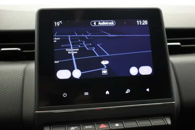 Renault Clio (2021) thumbnail 6