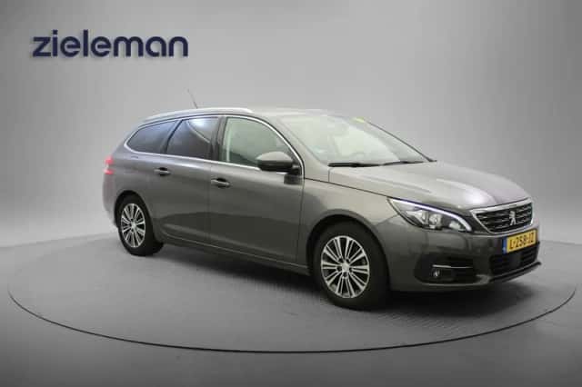 Peugeot 308 (2021) thumbnail 1