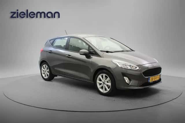 Ford Fiesta (2018) thumbnail 1