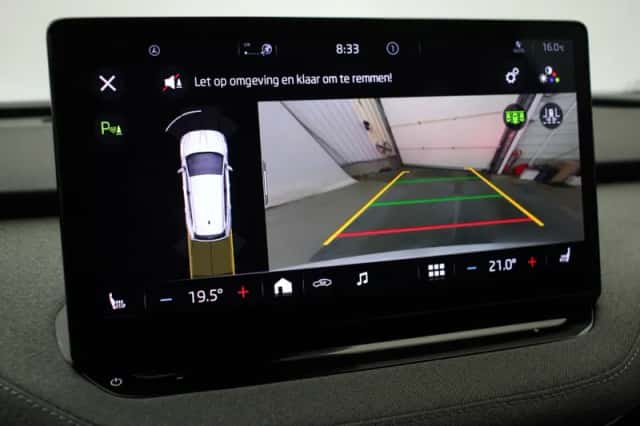 Škoda Enyaq (2021) thumbnail 6