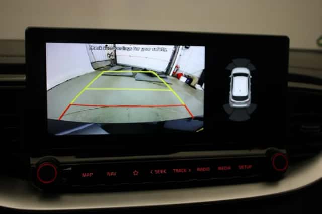 Kia Ceed (2021) thumbnail 6