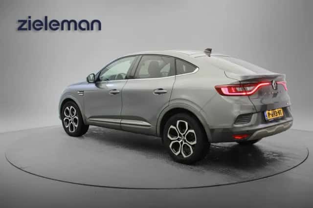 Renault Arkana (2022) thumbnail 3