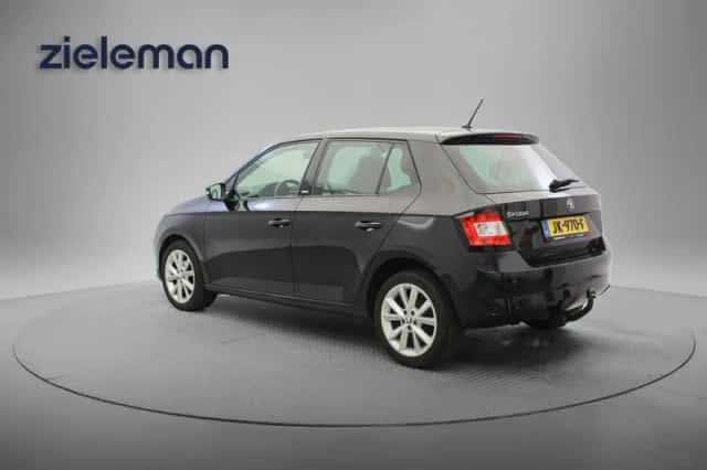 Škoda Fabia (2016) thumbnail 3