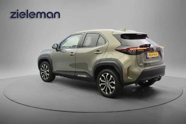 Toyota Yaris Cross (2022) thumbnail 3