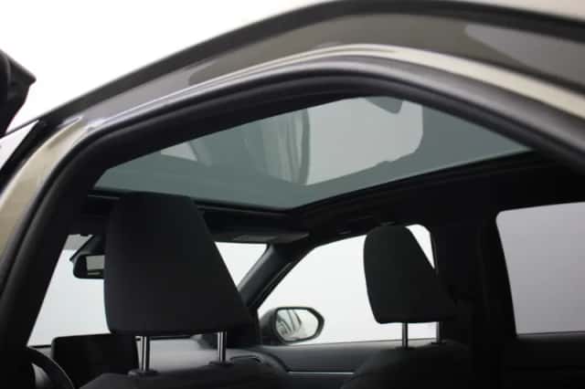 Toyota Yaris Cross (2022) thumbnail 5