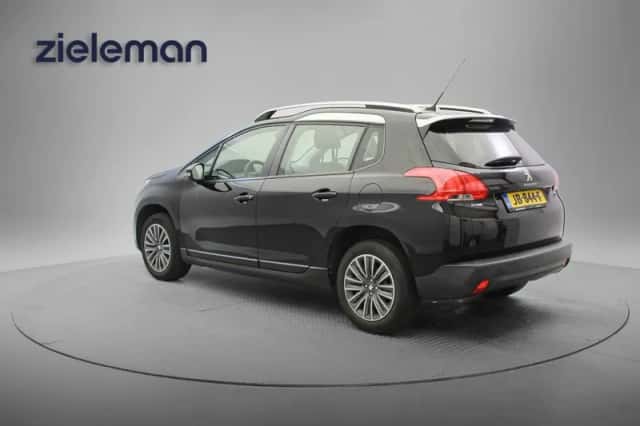 Peugeot 2008 (2016) thumbnail 3
