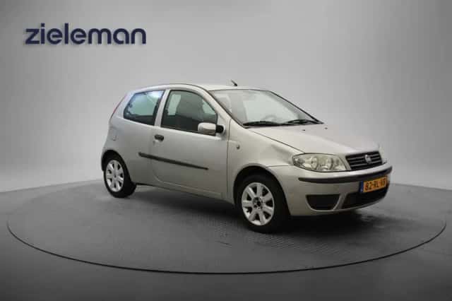 Fiat Punto (2005) thumbnail 1