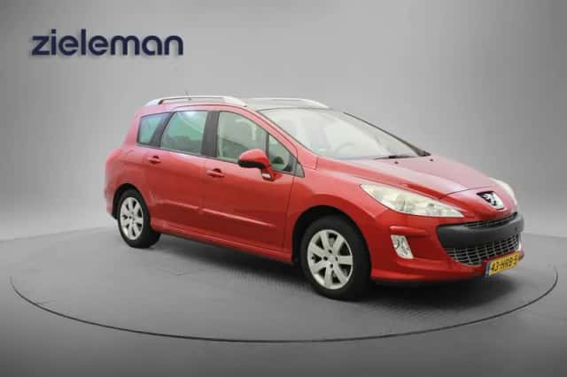 Peugeot 308 (2009) thumbnail 1