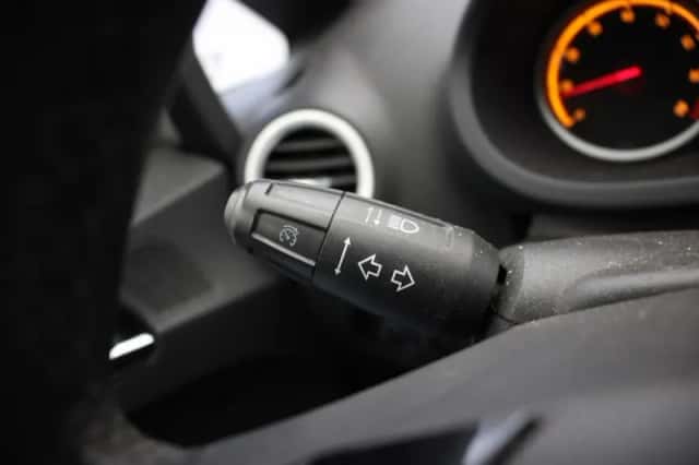 Opel Corsa (2007) thumbnail 6
