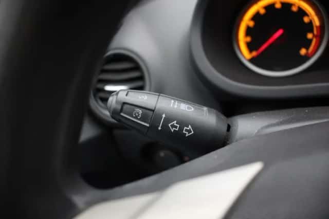 Opel Corsa (2007) thumbnail 6