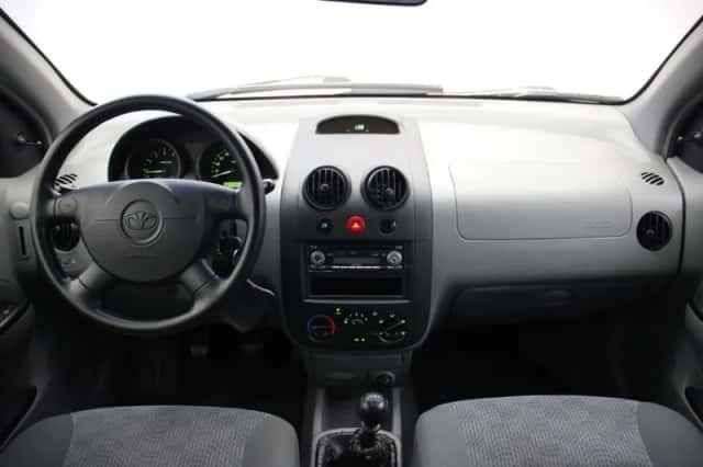 Chevrolet KALOS (2004) thumbnail 2