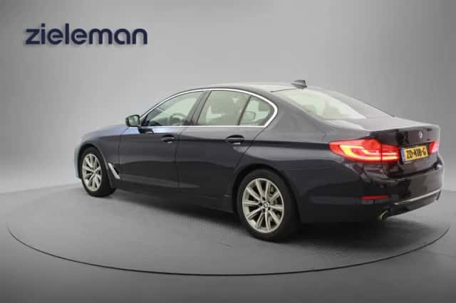 BMW 5-Serie (2019) thumbnail 3