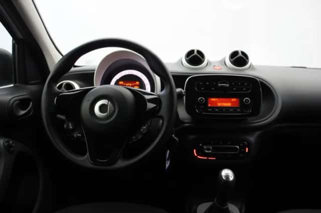 Renault Twingo (2018) thumbnail 3