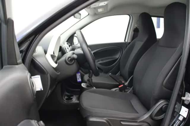 Renault Twingo (2018) thumbnail 4
