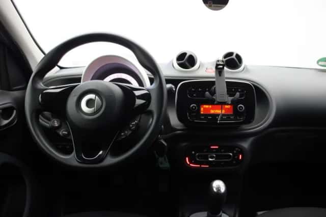 Renault Twingo (2018) thumbnail 3