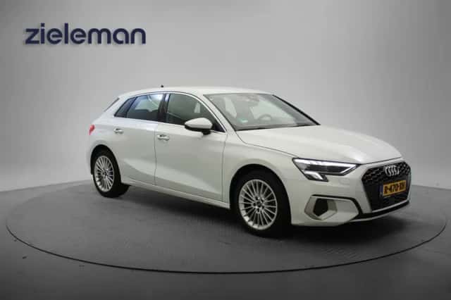 Audi A3 (2022) thumbnail 1